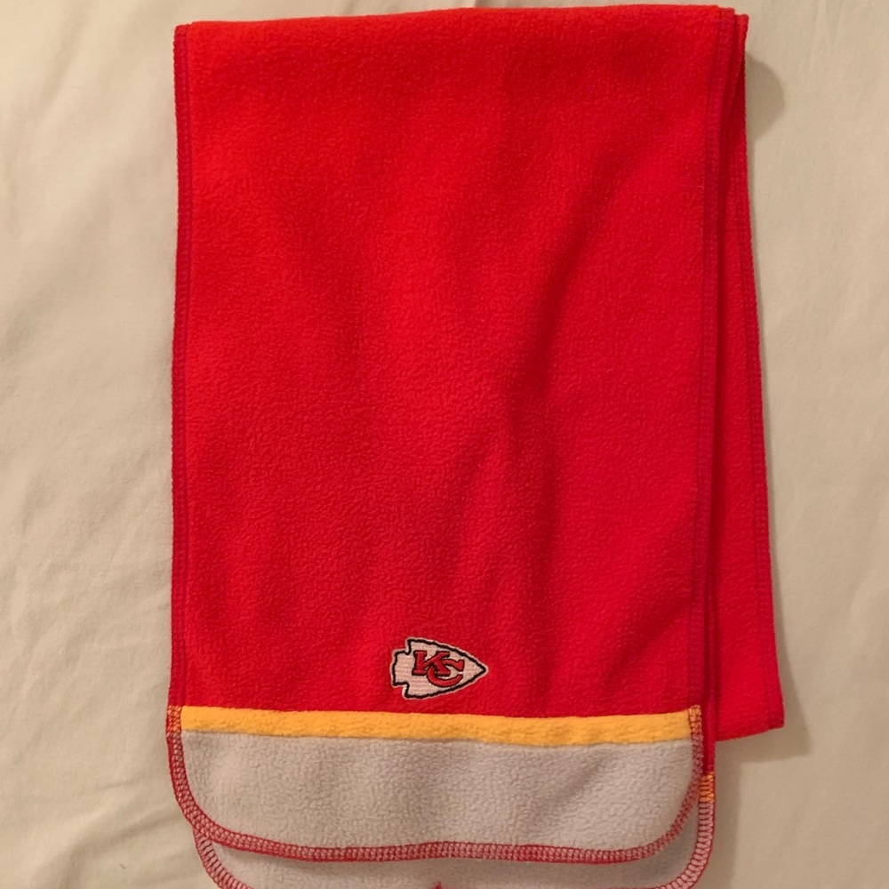 Team Apparel Reebok KC Chiefs Scarf